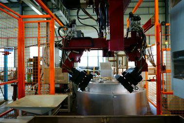 China CNC steuern Niederdruck sterben Gießanlage 5000×4600×3400 für Metallprodukte fournisseur